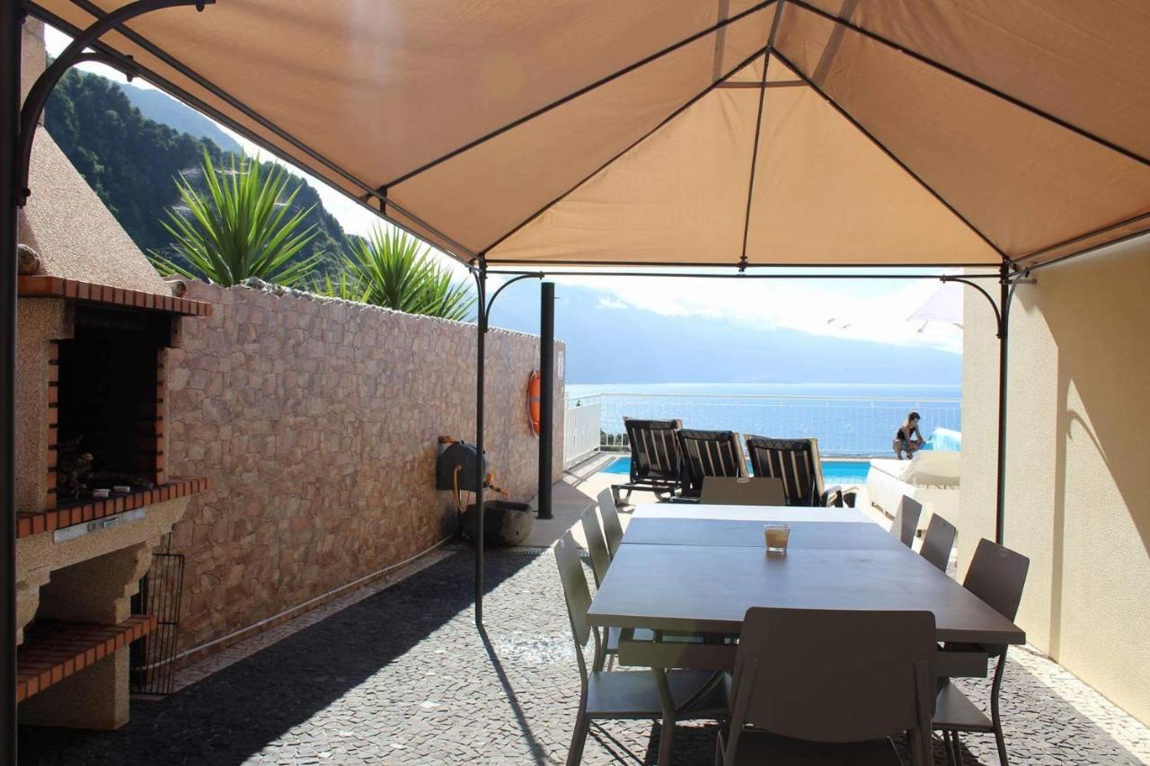 פונטה דלגדה Villa Quinze - Luxurious 3 Bedroom Villa With Private Pool And Games Room & Amazing Views מראה חיצוני תמונה