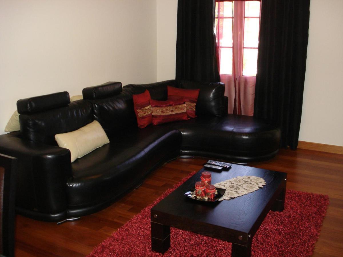 פונטה דלגדה Villa Quinze - Luxurious 3 Bedroom Villa With Private Pool And Games Room & Amazing Views מראה חיצוני תמונה
