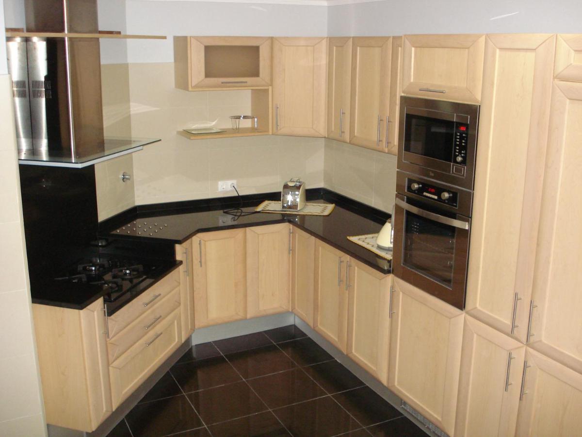 פונטה דלגדה Villa Quinze - Luxurious 3 Bedroom Villa With Private Pool And Games Room & Amazing Views מראה חיצוני תמונה